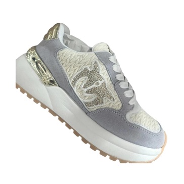 Stylish Sneakers for Everyday Wear