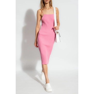 Sleeveless dress