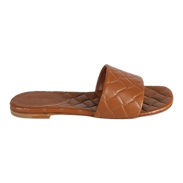 Cognac Sandals Intreccio Pattern Padded Design