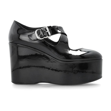 Patent wedge shoes
