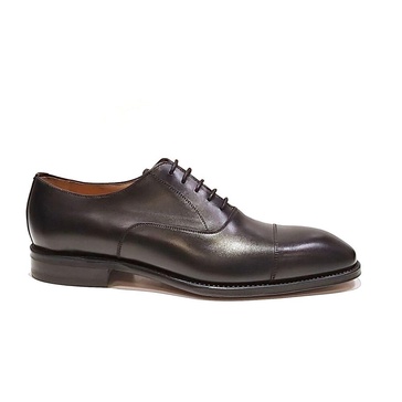 Classic Black Box Calf Shoe with Toe Stitching