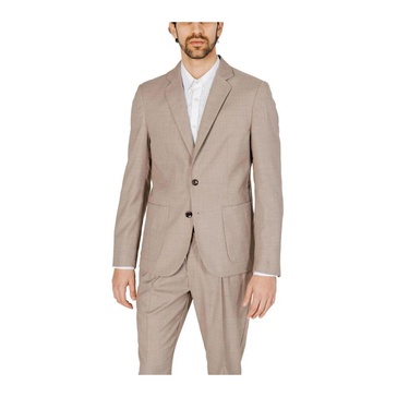 Beige Classic Suit with Button Fastening