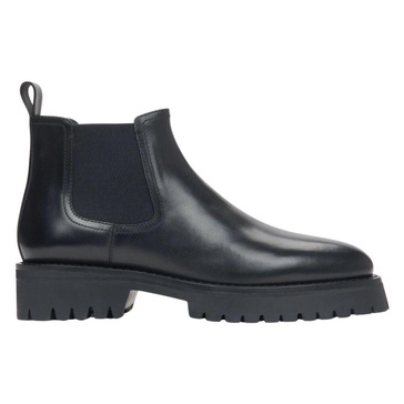 Low-Top Chelsea Boots
