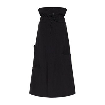 Skirt with numerous pockets