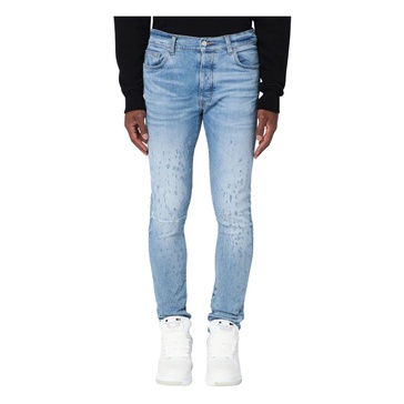 Skinny Jeans for a Stylish Look