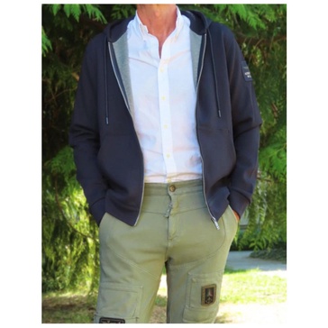 Adjustable Hooded Zip-Up Vest