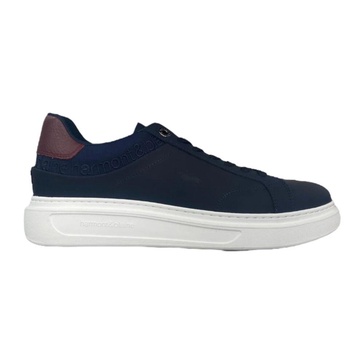 SNEAKER IN LEATHER