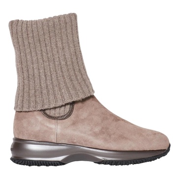 Chic Beige Suede Ankle Boots