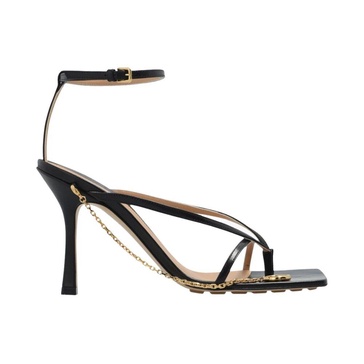 Stylish Heeled Sandals for Sunny Walks