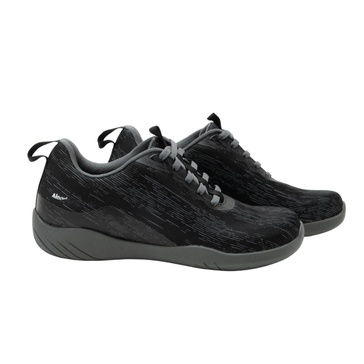 women's n8ture sneakers in black