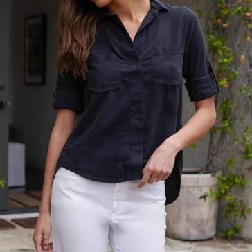 split back buttondown shirt in vintage black