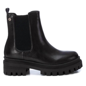 women's chunky ankle booties in black
