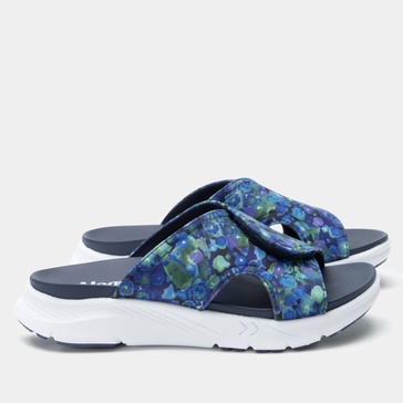 women's sunie sandals in poppy blue sun