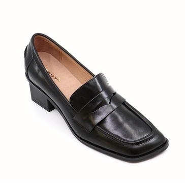 women's angle princess loafer in black