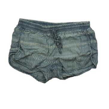 girls blue | white shorts
