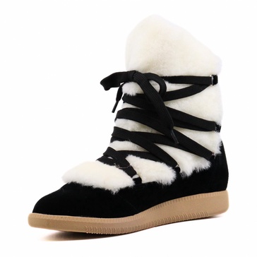 lady sherpa in black