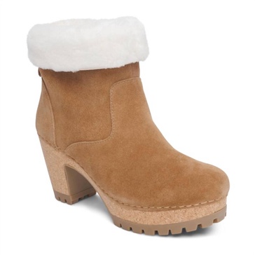 women's scarlette high boot in honey