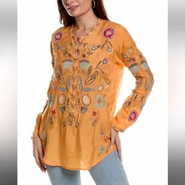dyani in orange