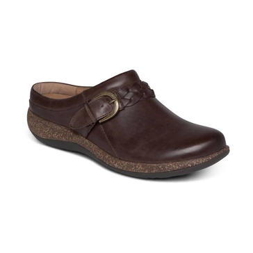 libby comfort womens clogs - medium width in brown