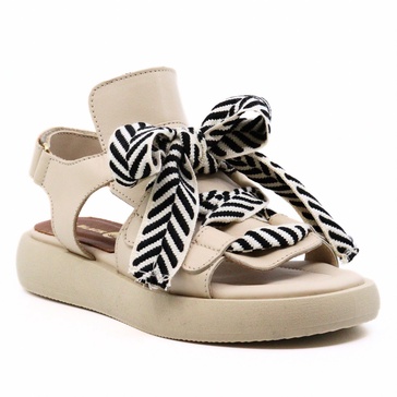 women's bowlace sandal in ivory