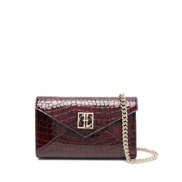Red Clutch Bags