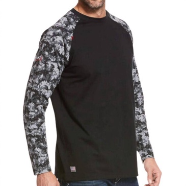 baseball t-shirt in black digi camo