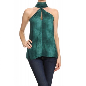 high neck tie-dye keyhole top in ,emerald