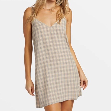 90s babe dress in western sky