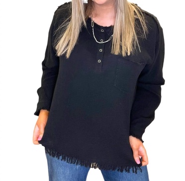 lovin' linen black top
