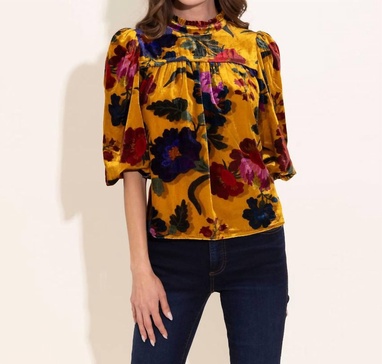mel top in arabesque