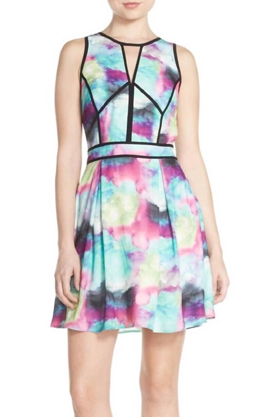 fit and flare sleeveless mini cocktail dress in multicolor