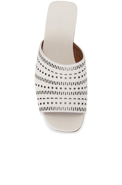 Vienne Leather Slides