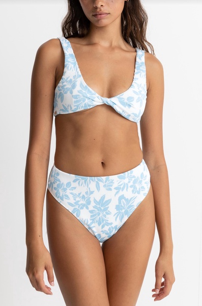 grace floral twist front top in mid blue