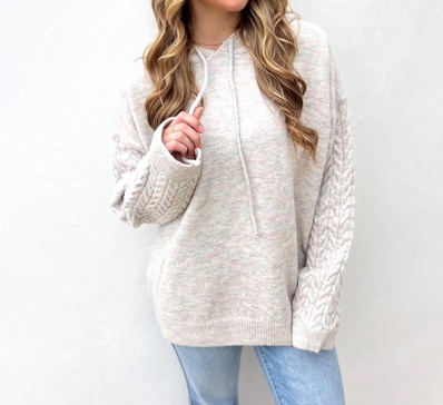 christmas everywhere cable sleeve pullover in candy pink h grey