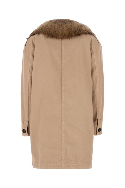 Bazar Deluxe Furs