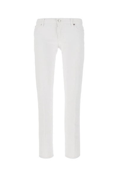 Straight Leg Jennifer Jeans