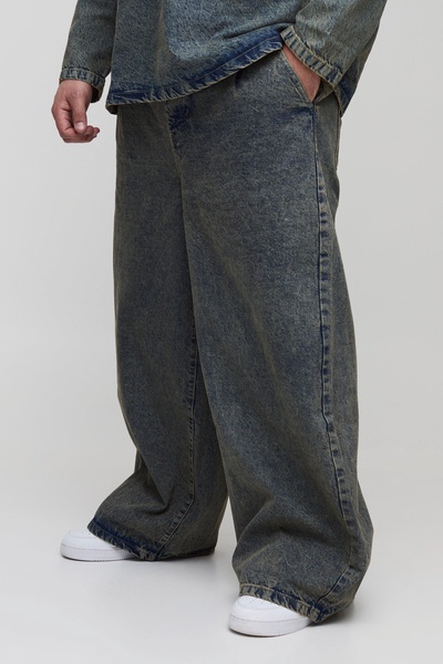 Plus Pleated Baggy Jeans