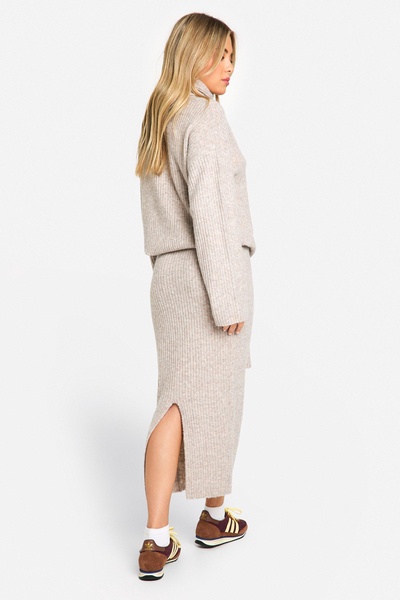 Soft Knit Midaxi Skirt