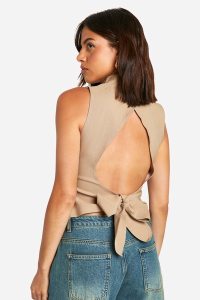 Super Stretch Mock Horn Button Fitted High Neck Vest