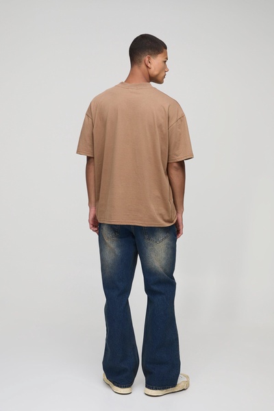 Relaxed Flared Washed Ripped Knee Jeans