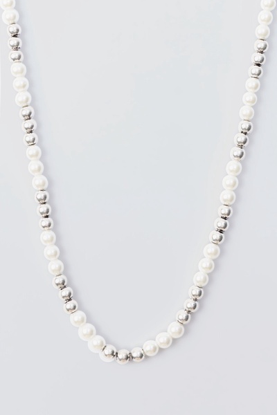Metal Bead And Pearl Necklace