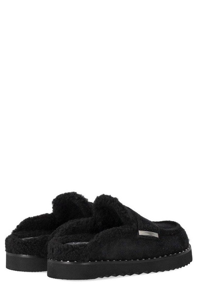 Genda Textured Slippers