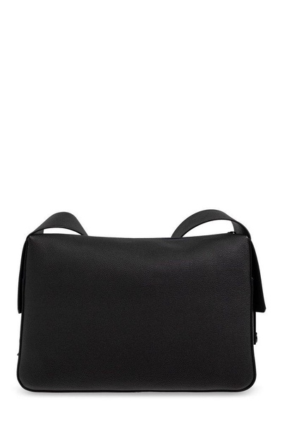 Zip-up Shoulder Bag