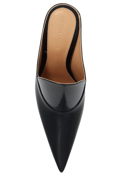 Bottega Veneta Women Black Leather Rocket Mules