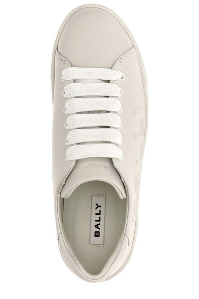 Round Toe Lace-up Sneakers