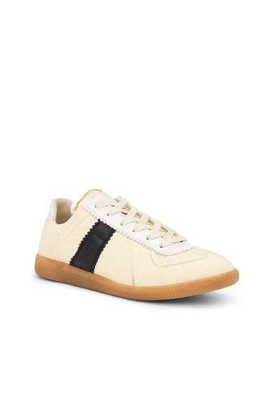 Replica Sneaker