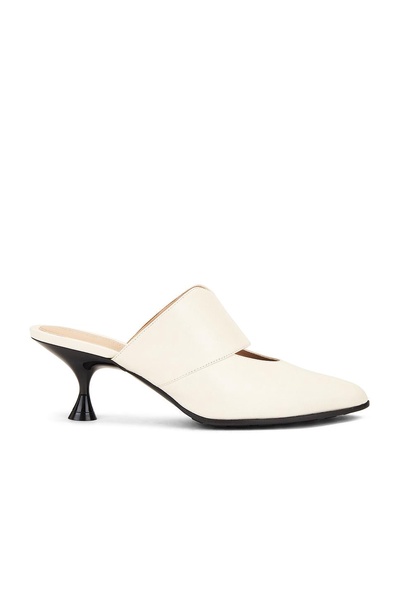 Leather Pump