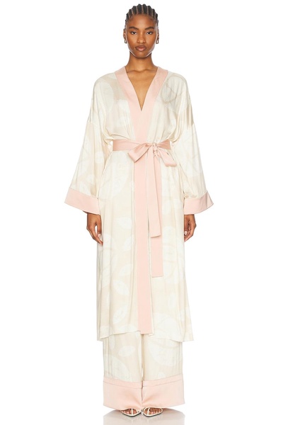 Silman Robe