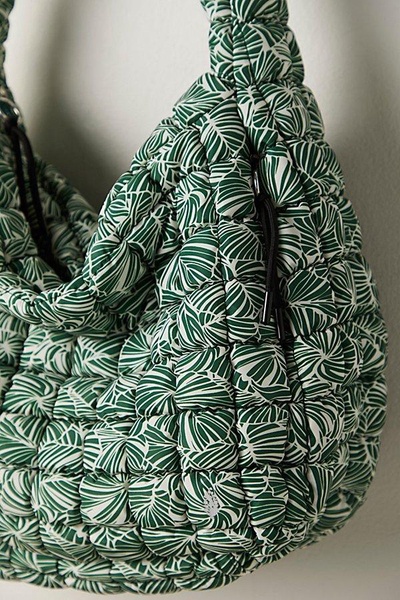 Printed Carryall Tote