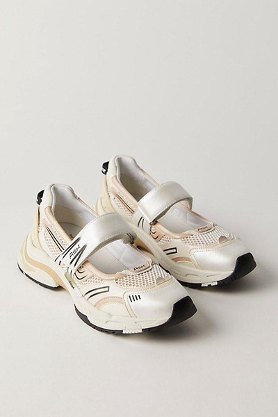 Ash Rolls Sneakers
